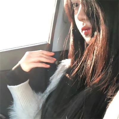 一年的担保 海报